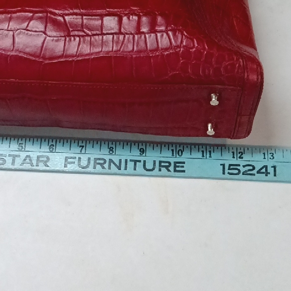 Monsac red snake embossed leather purse - Picture 9 of 11